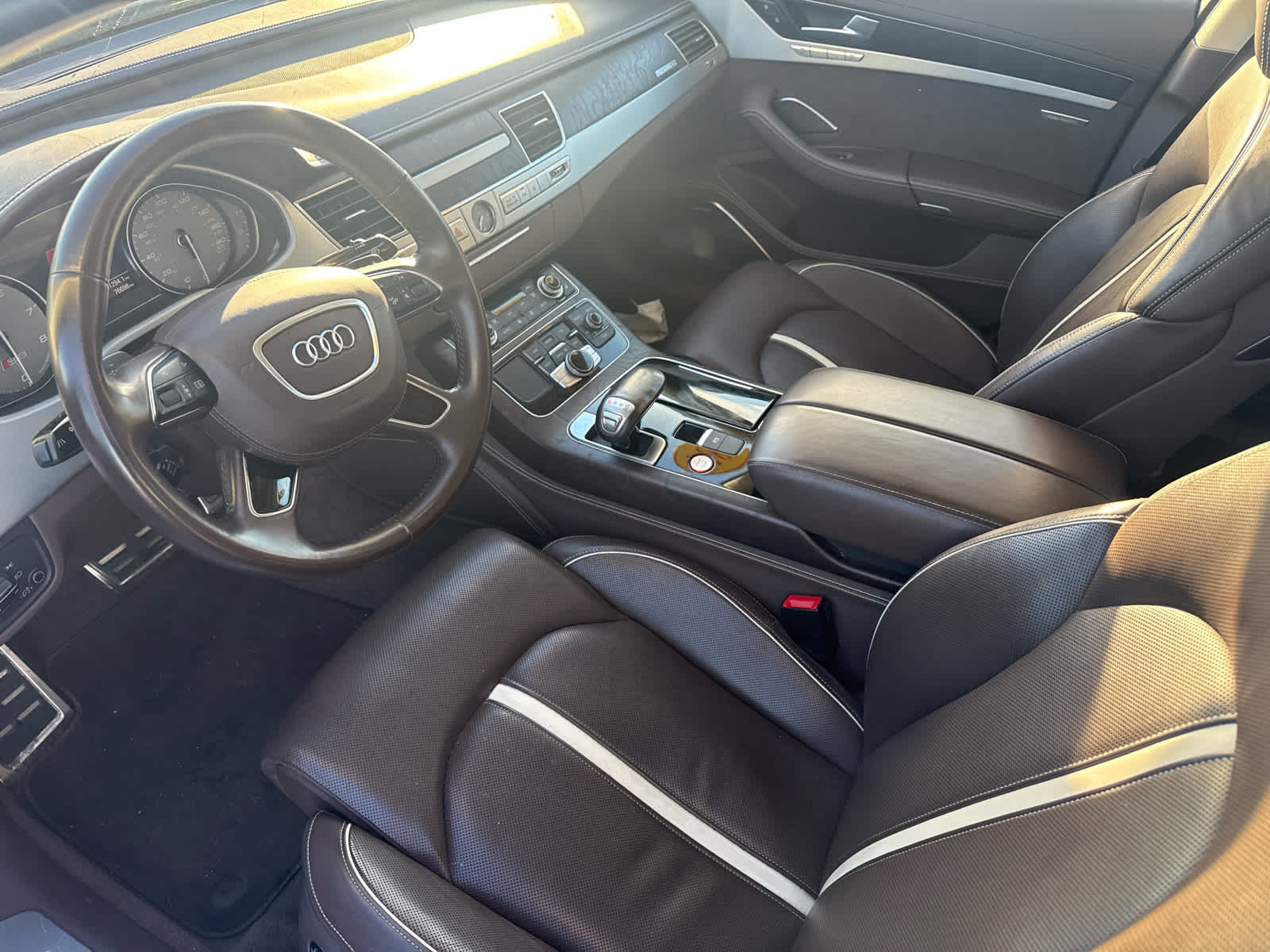 2014 Audi S8 4dr Sdn
