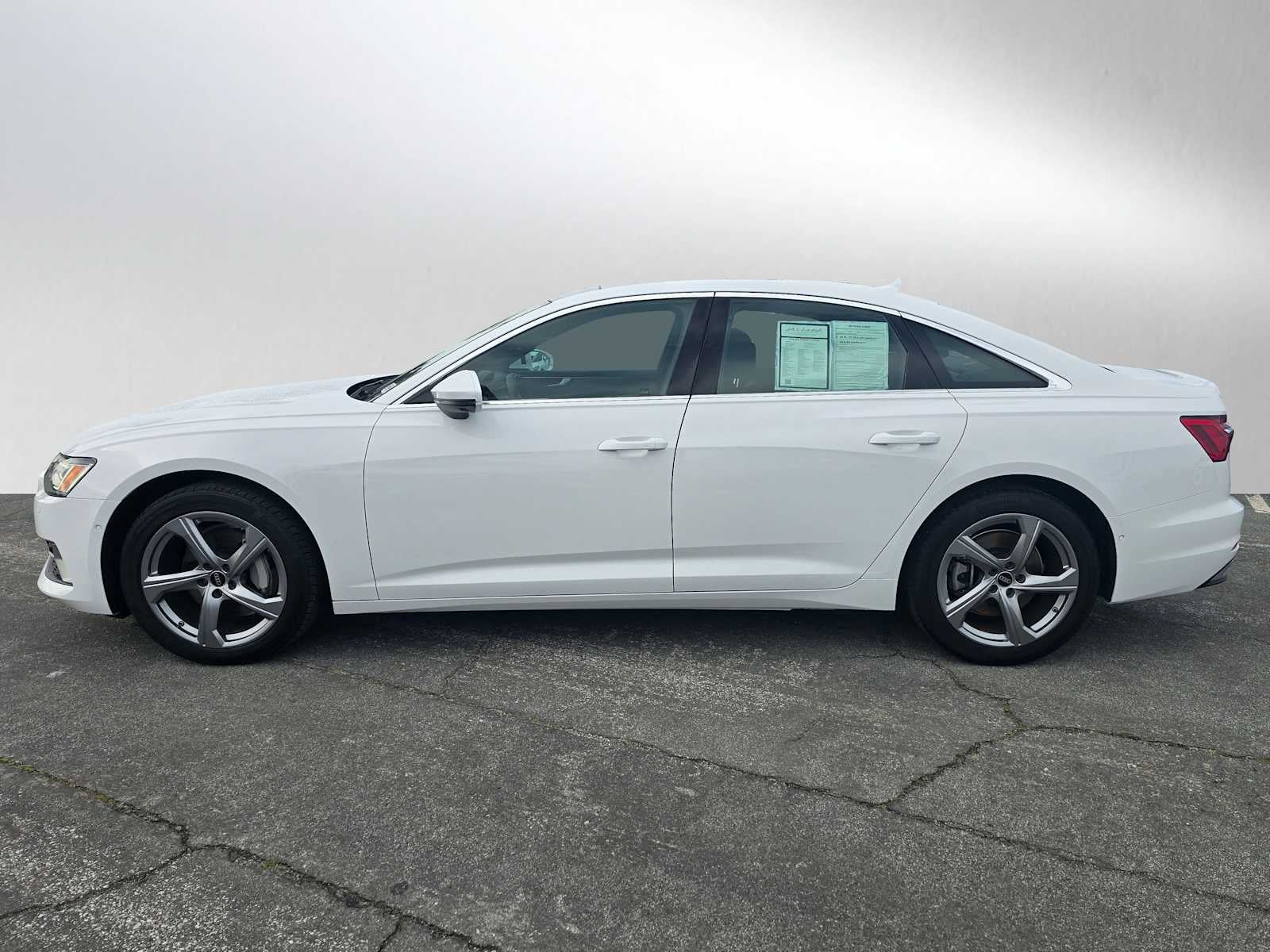 2024 Audi A6 Sedan Premium