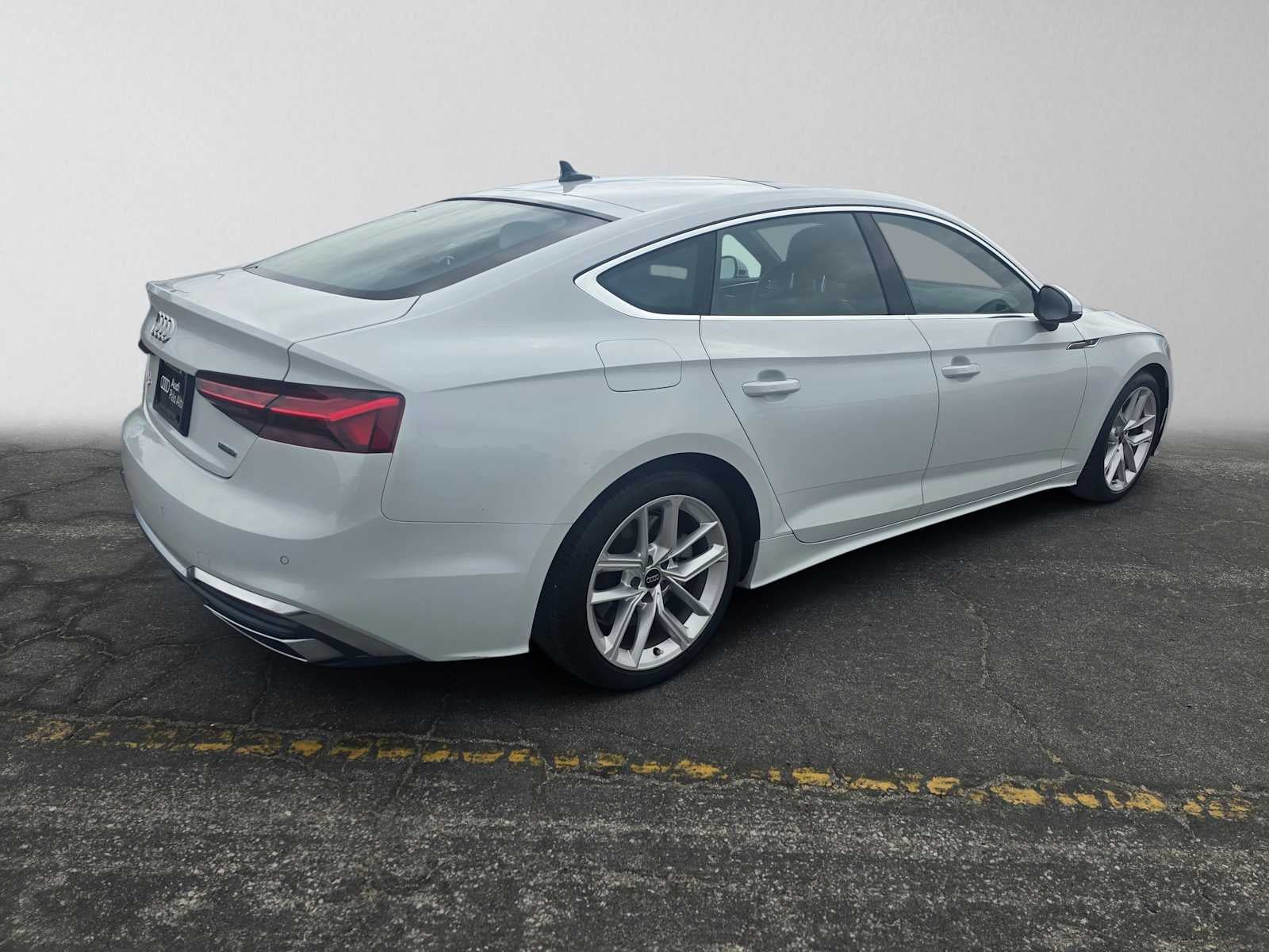2023 Audi A5 Sportback S line Premium