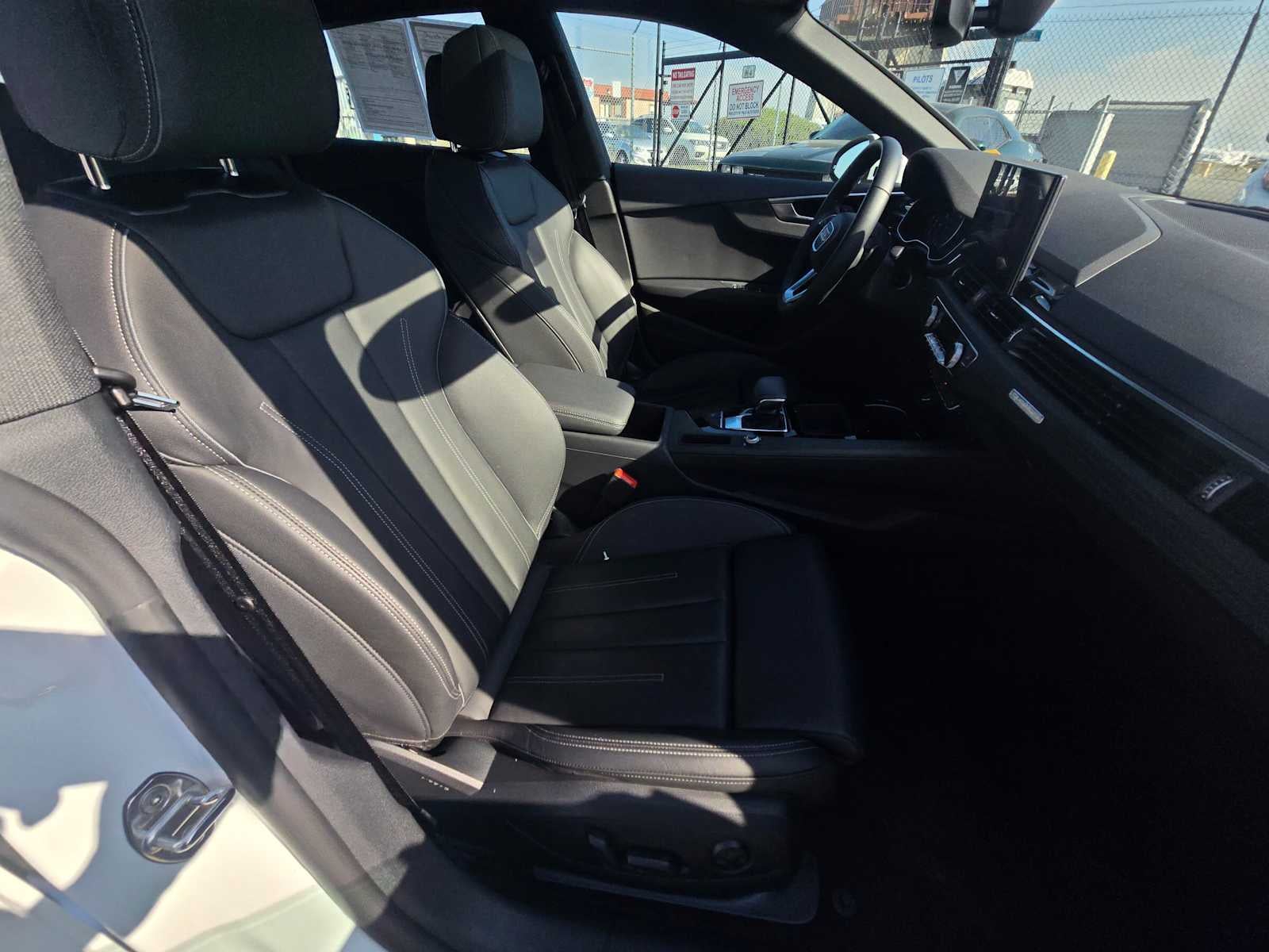 2024 Audi A5 Sportback S line Premium