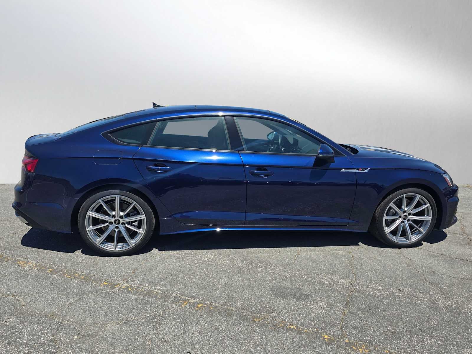 2025 Audi A5 Sportback S line Premium