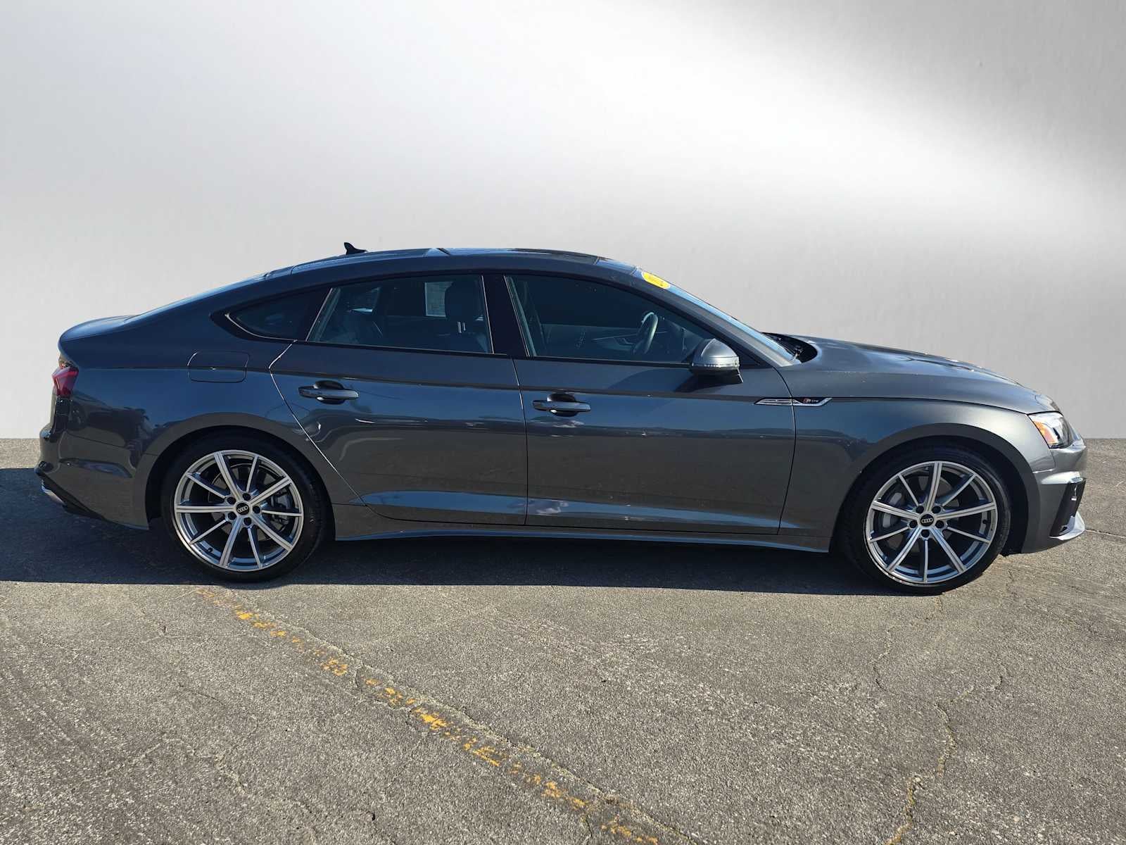 2025 Audi A5 Sportback S line Premium