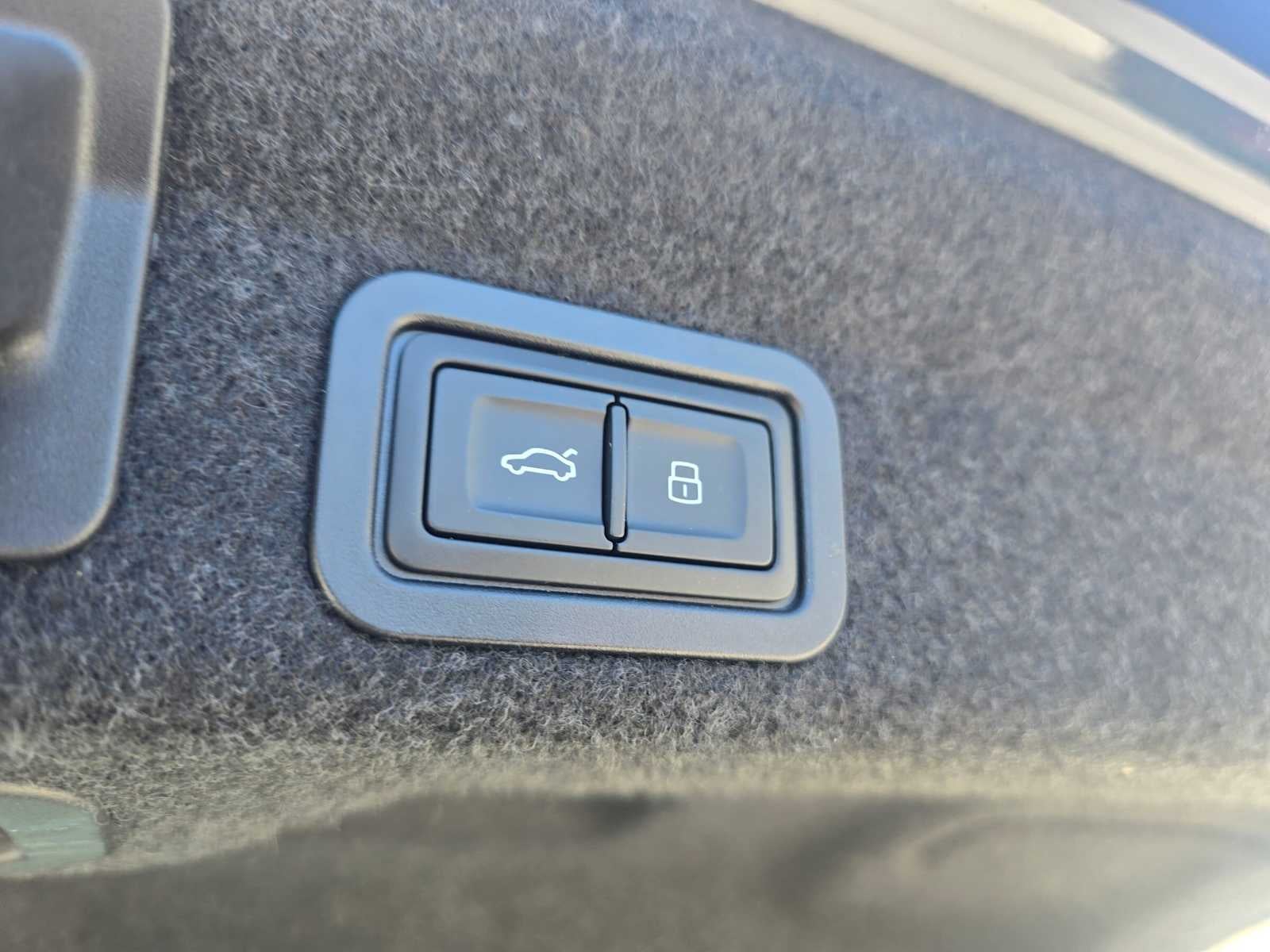 2023 Audi A6 Sedan Premium Plus