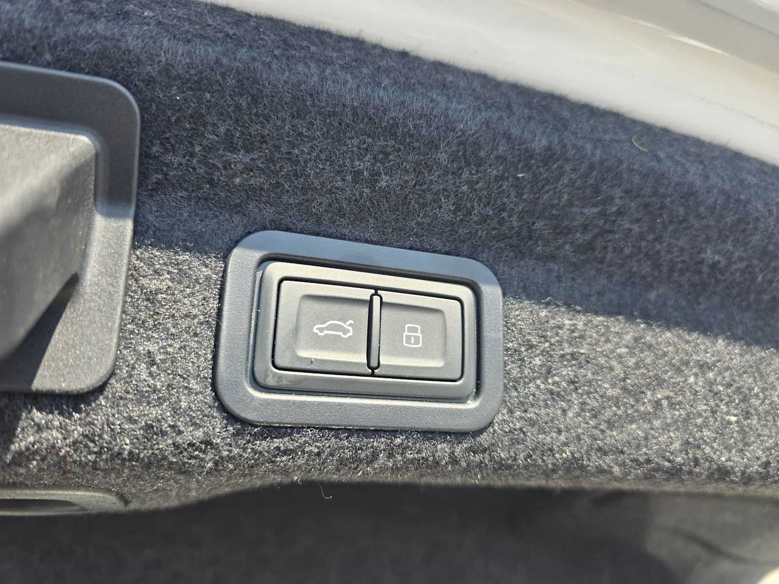2023 Audi A6 Sedan Premium Plus
