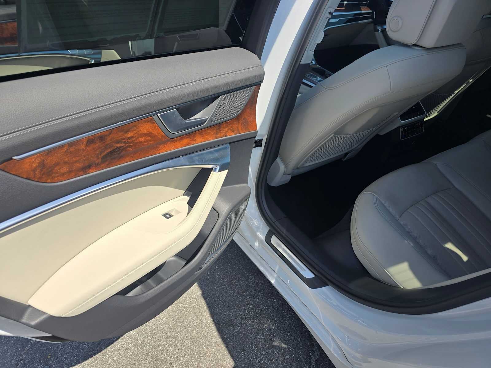 2023 Audi A6 Sedan Premium Plus