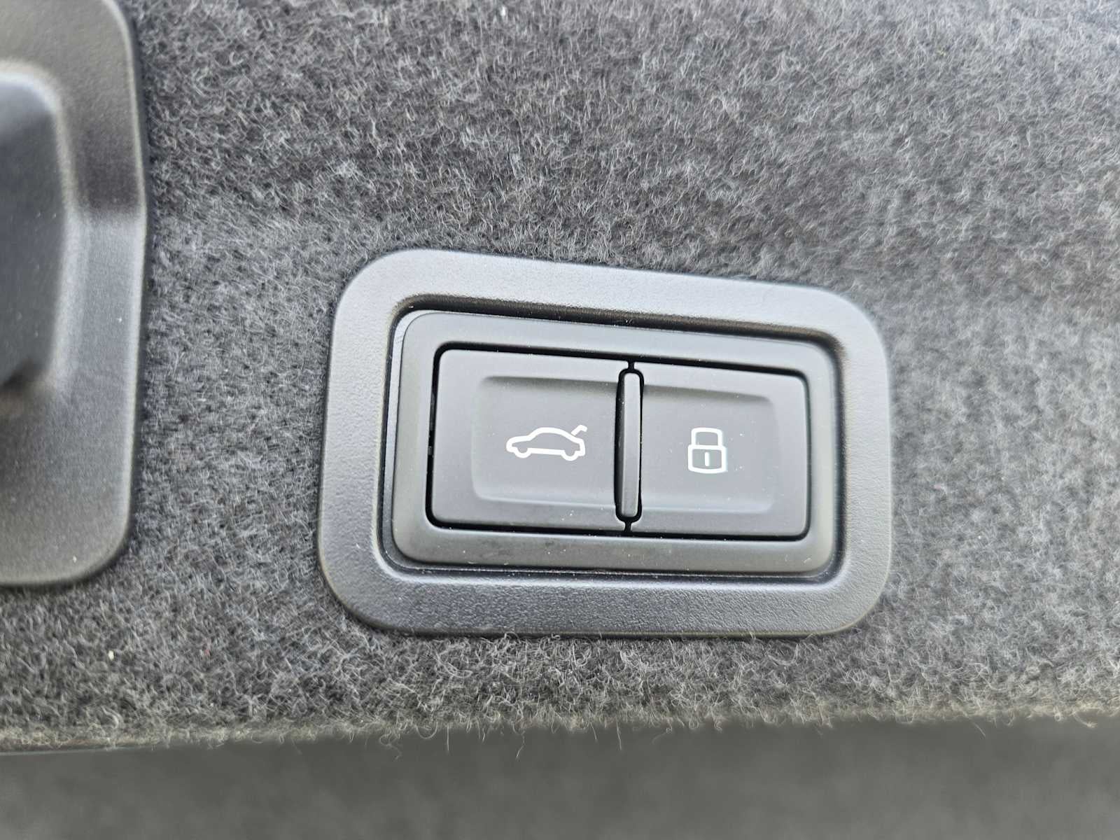 2024 Audi A6 Premium Plus