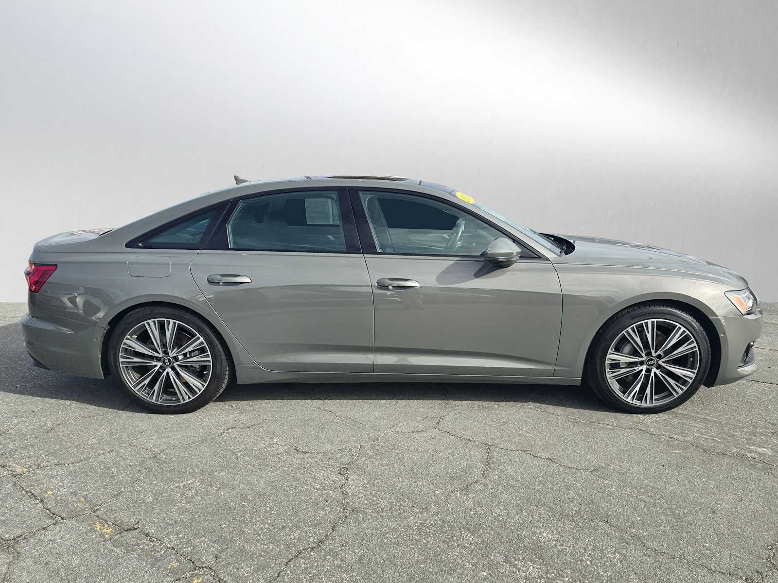 2024 Audi A6 Premium Plus