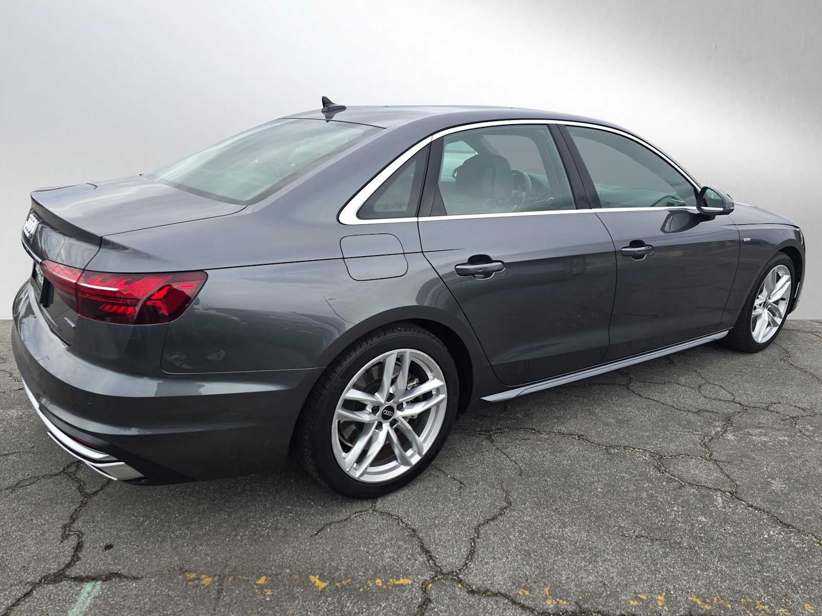 2023 Audi A4 Sedan S line Premium Plus