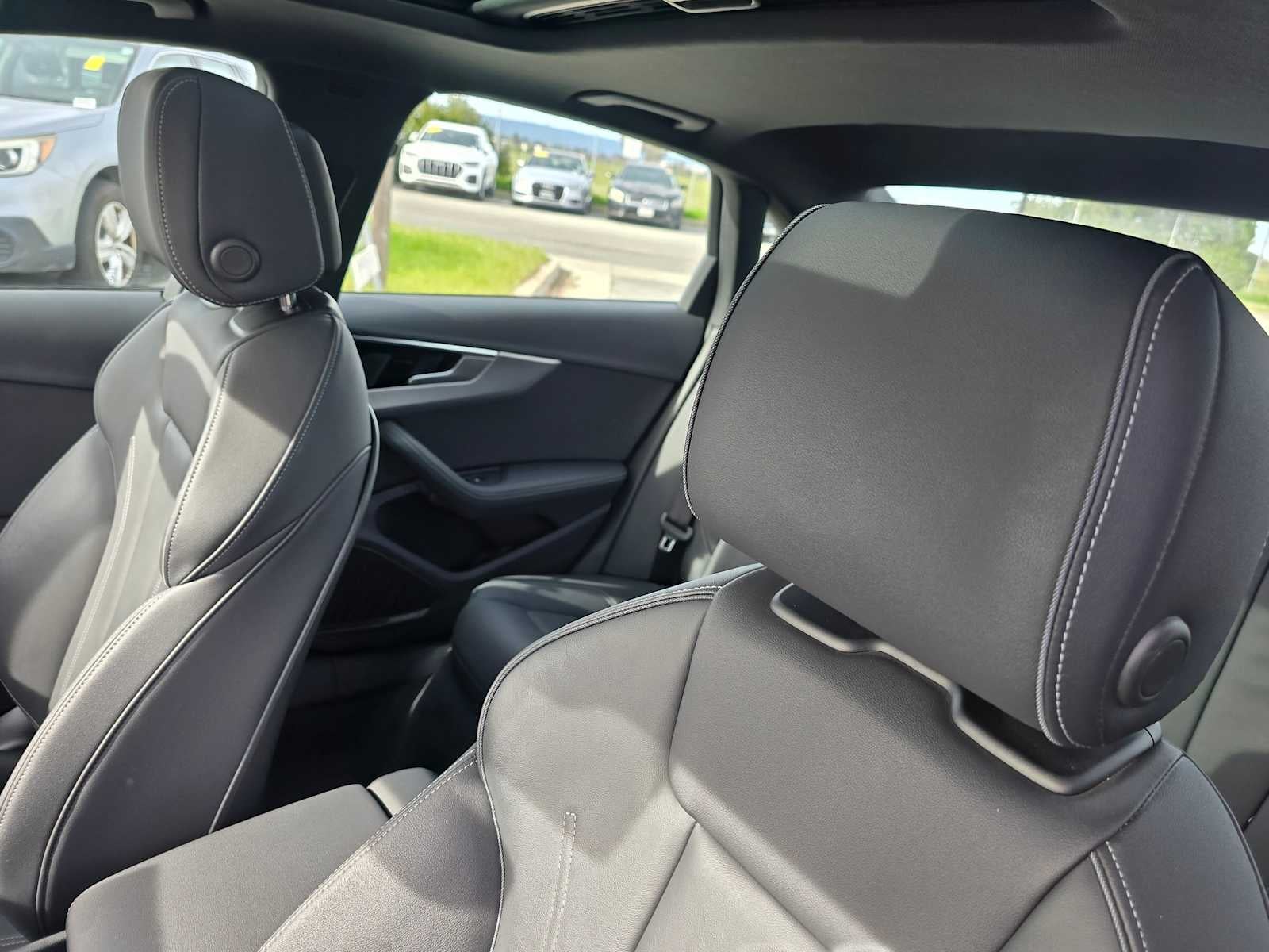 2023 Audi A4 S line Premium Plus