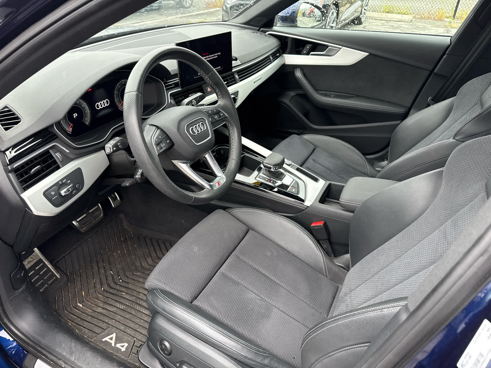 2022 Audi A4 Sedan S line Premium Plus