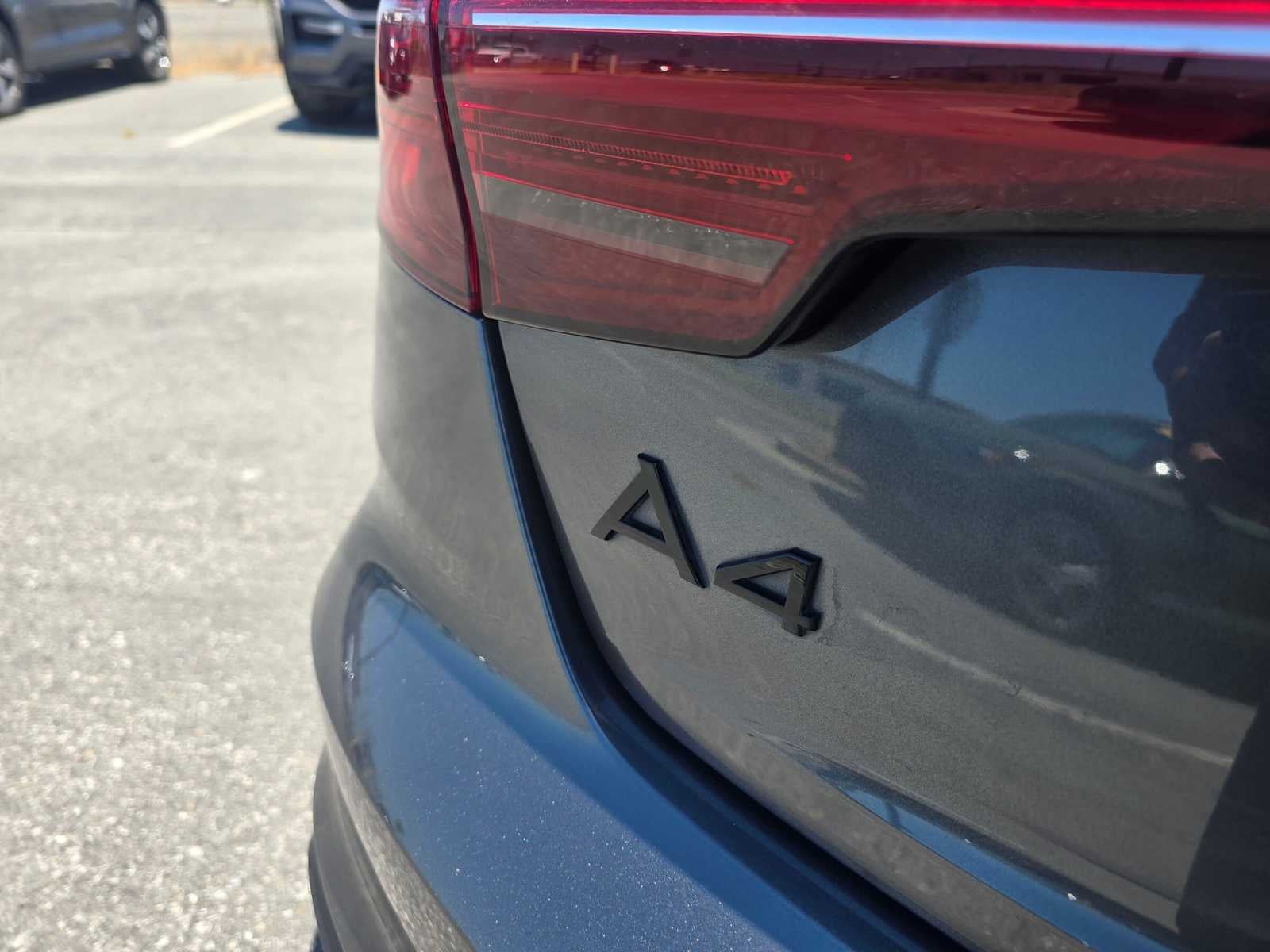 2022 Audi A4 Sedan S line Premium Plus