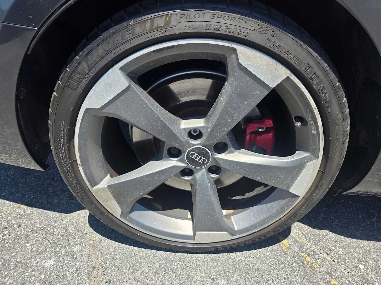 2022 Audi A4 Sedan S line Premium Plus