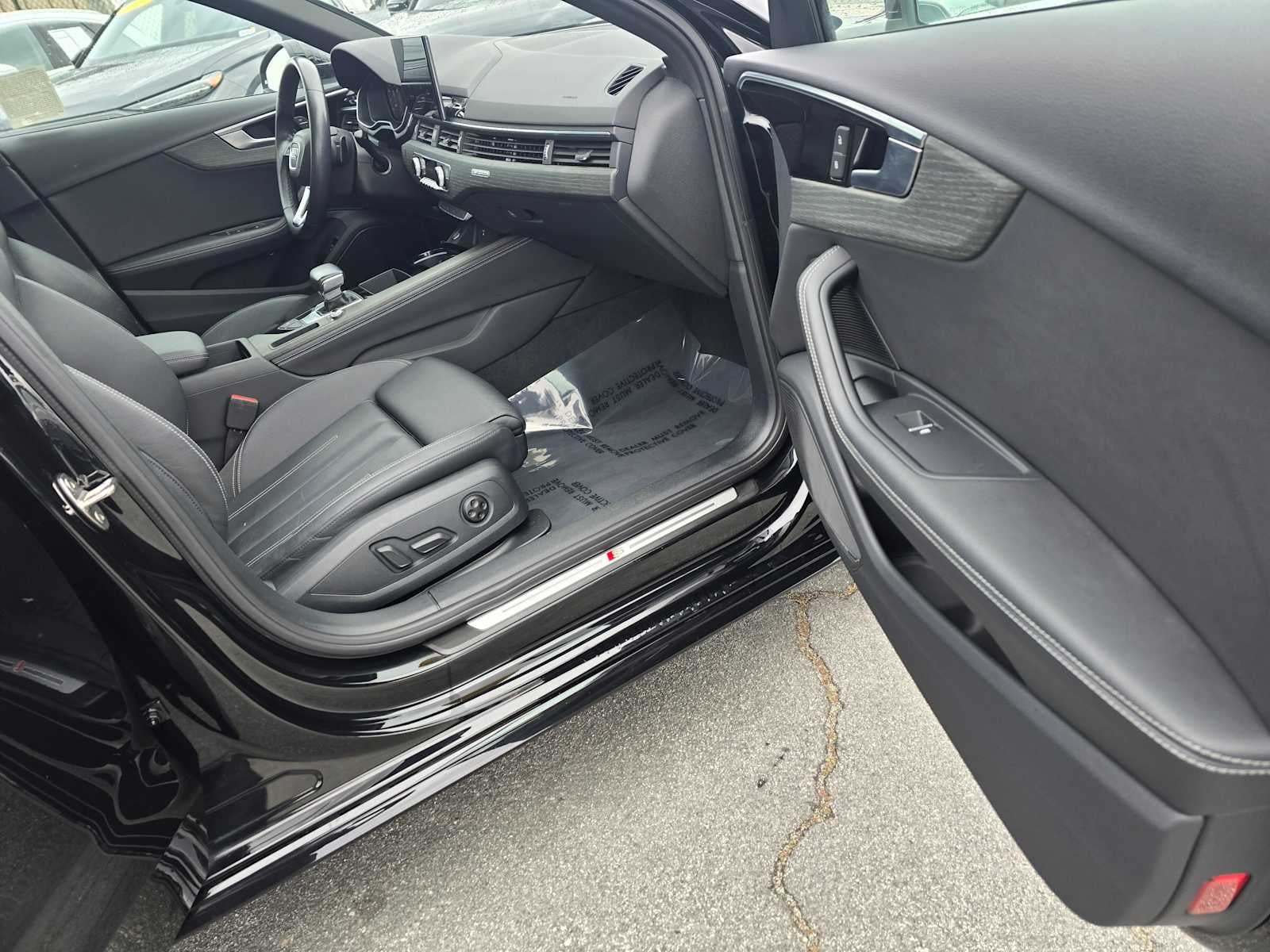 2023 Audi A4 Sedan S line Premium Plus