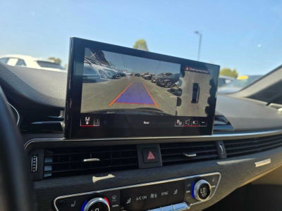2023 Audi A4 Sedan S line Prestige
