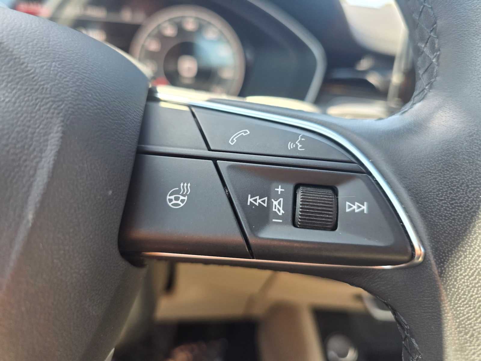 2023 Audi A4 Sedan S line Prestige