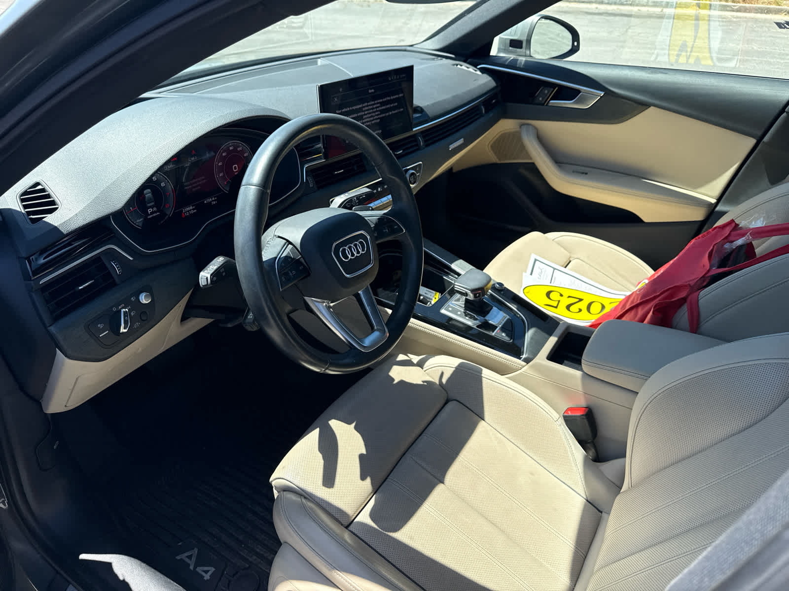 2023 Audi A4 Sedan S line Prestige