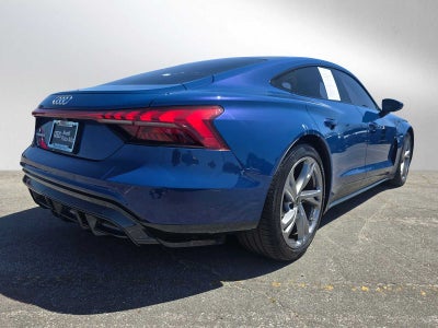 2024 Audi e-tron GT Premium Plus