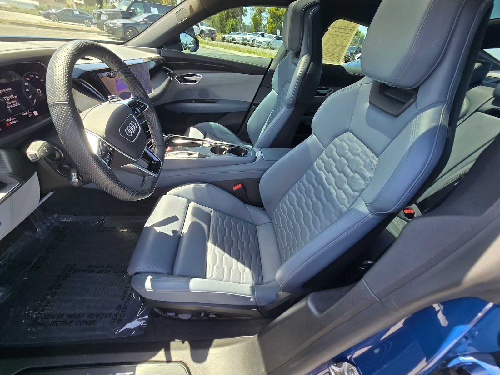 2024 Audi e-tron GT Premium Plus