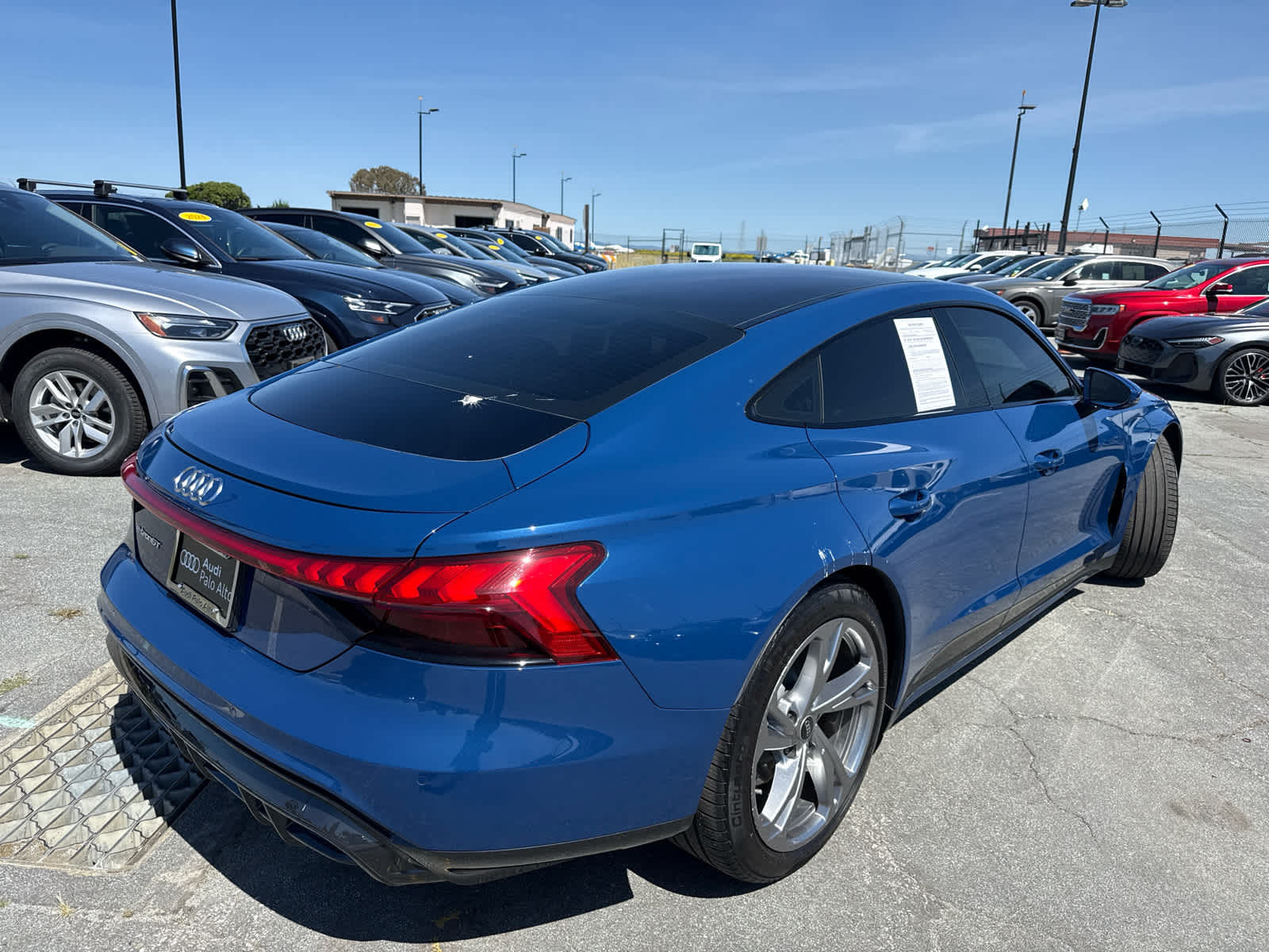 2024 Audi e-tron GT Premium Plus