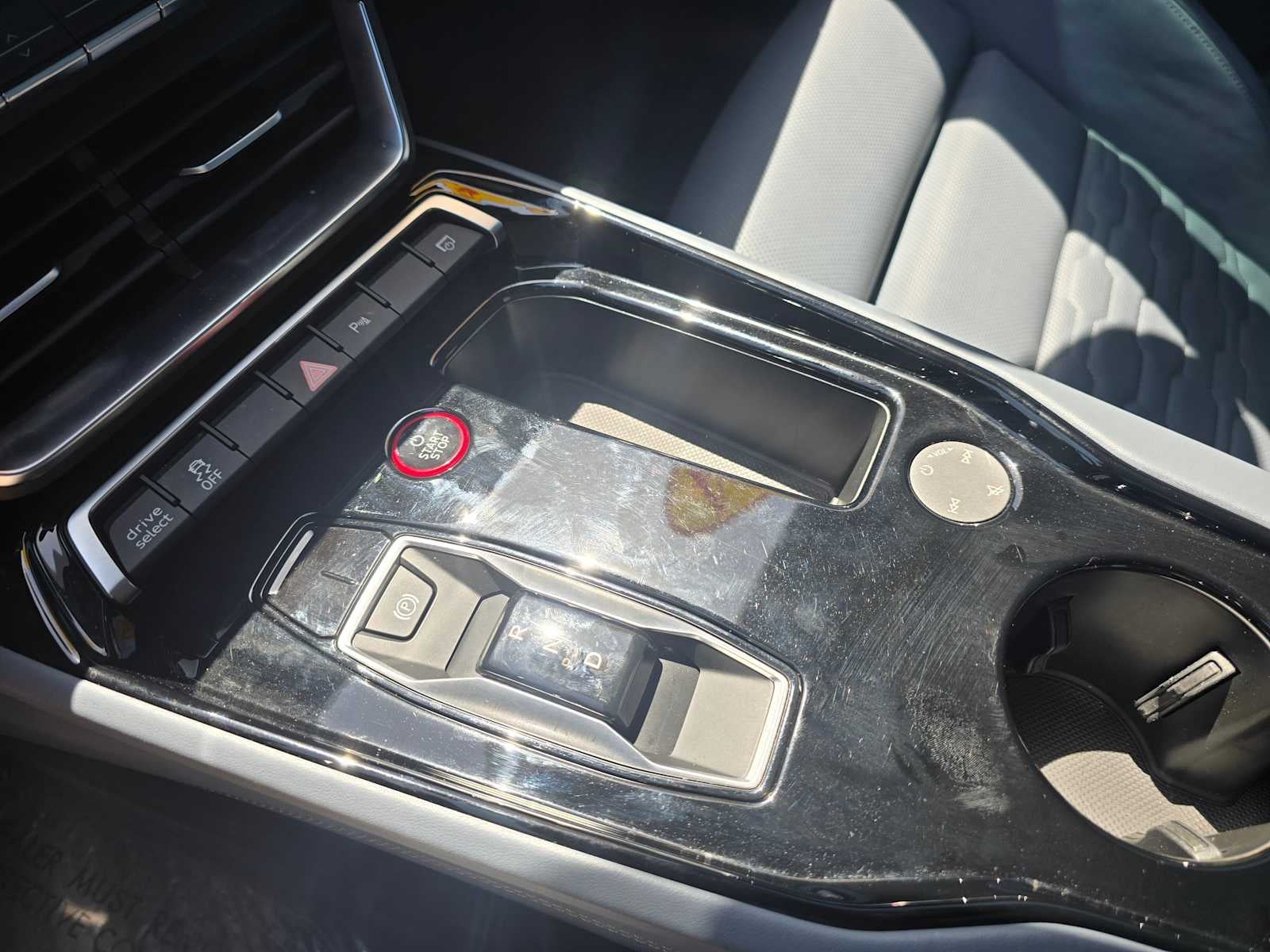 2024 Audi e-tron GT Premium Plus