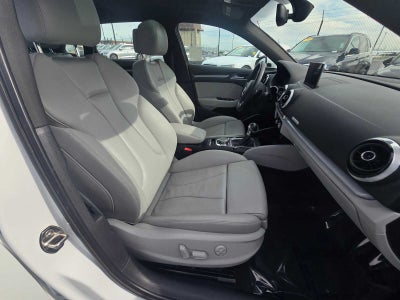 2016 Audi A3 e-tron Premium Plus