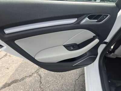 2016 Audi A3 e-tron Premium Plus