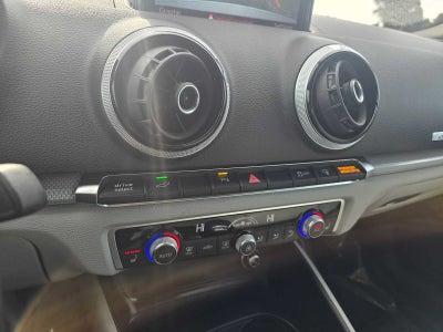 2016 Audi A3 e-tron Premium Plus