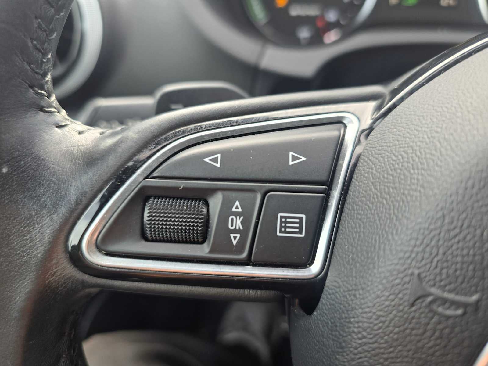 2016 Audi A3 e-tron Premium Plus