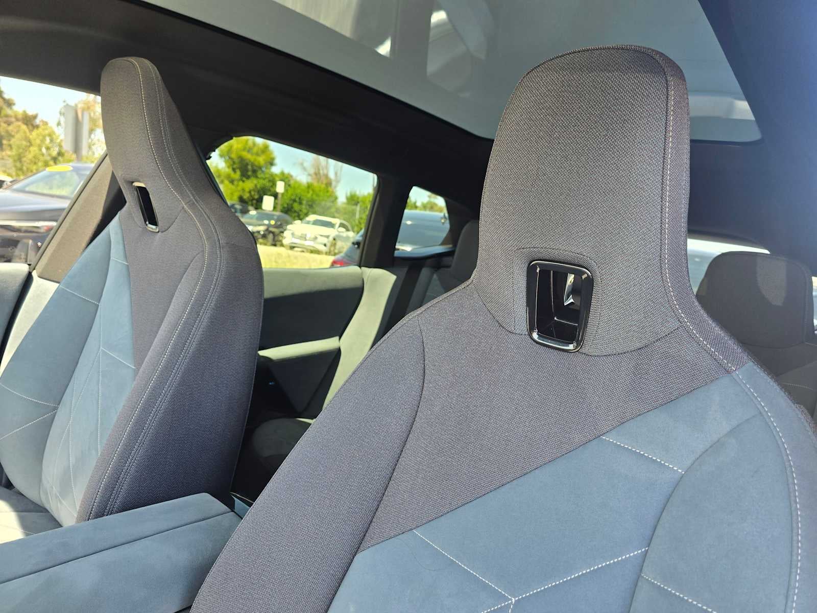 2025 BMW iX xDrive50 xDrive50