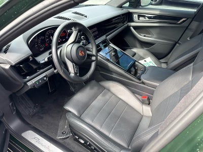 2026 Porsche Panamera RWD
