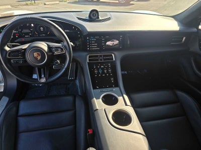 2020 Porsche Taycan Turbo