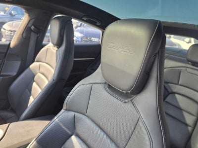 2020 Porsche Taycan Turbo