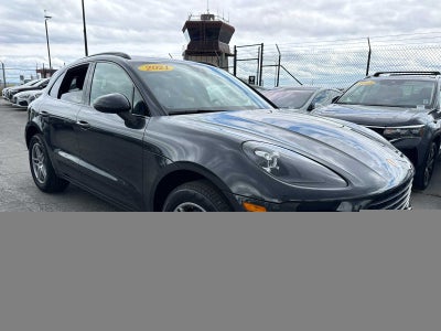 2021 Porsche Macan AWD