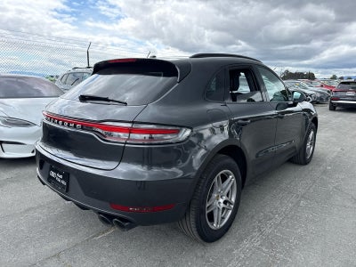 2021 Porsche Macan AWD