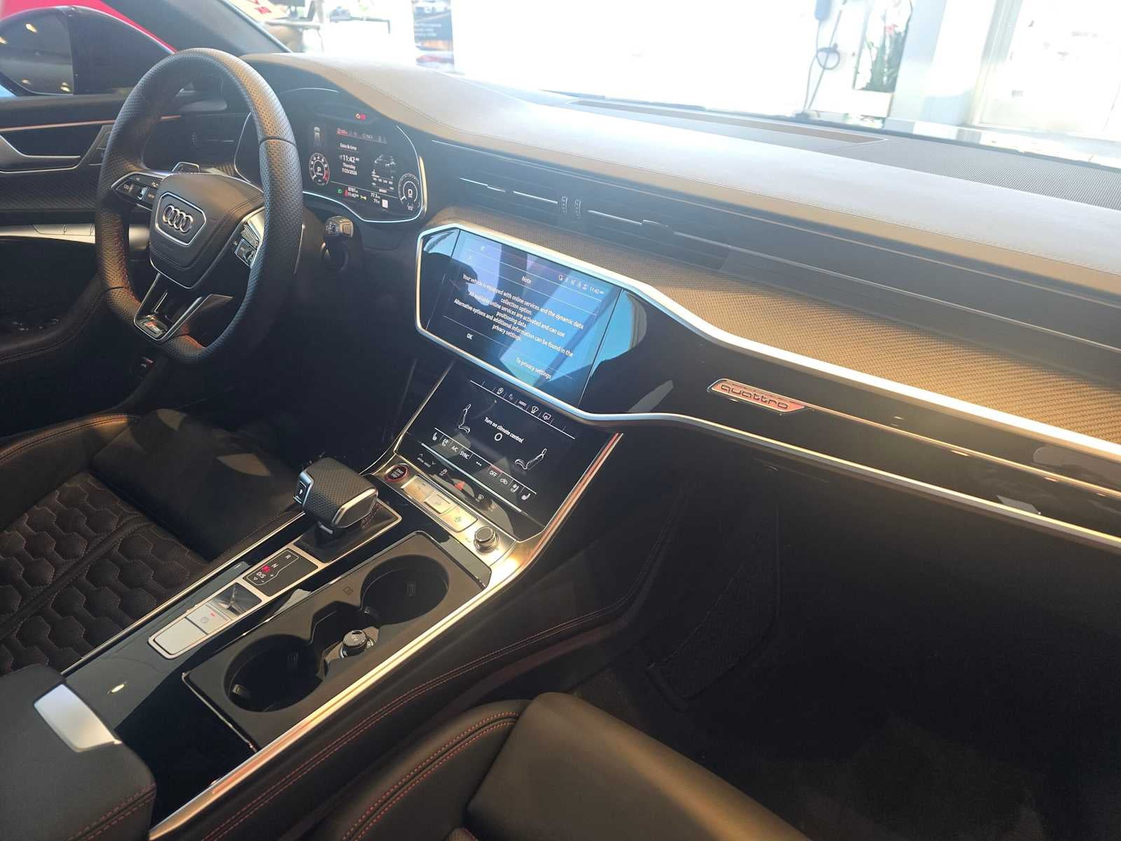 2025 Audi RS 6 Avant performance