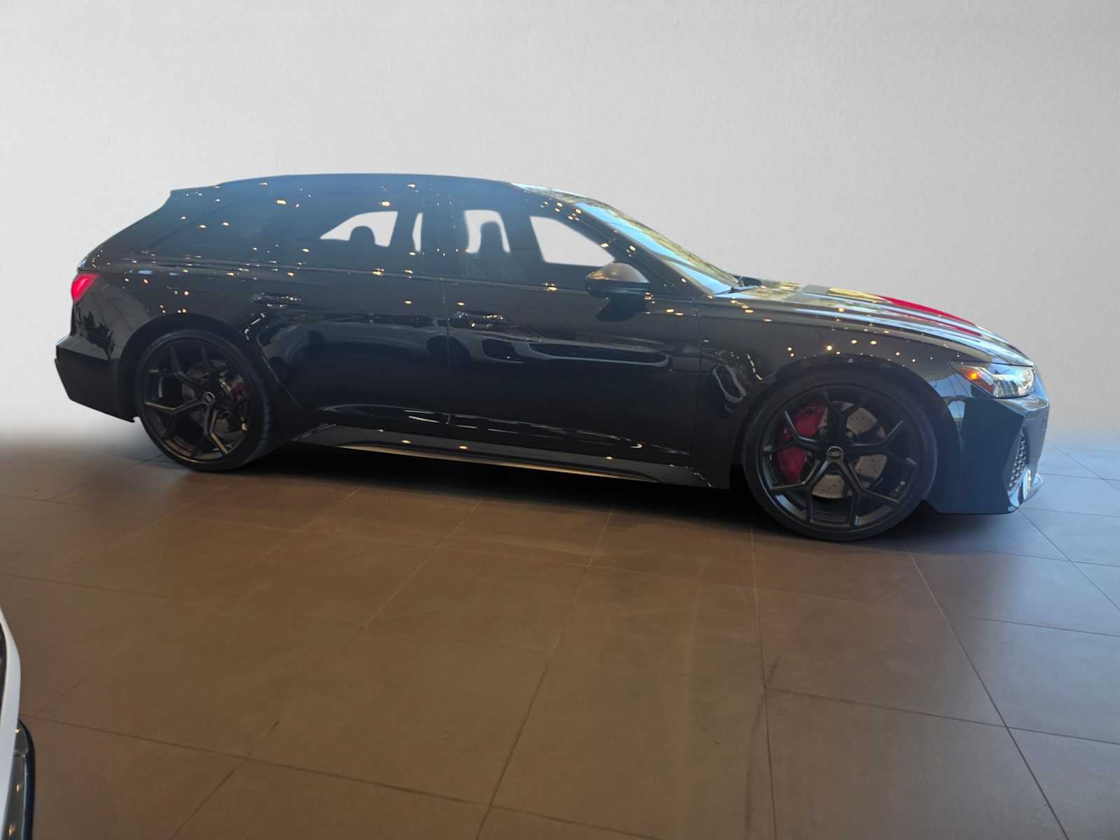 2025 Audi RS 6 Avant performance