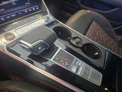 2025 Audi RS 6 Avant performance