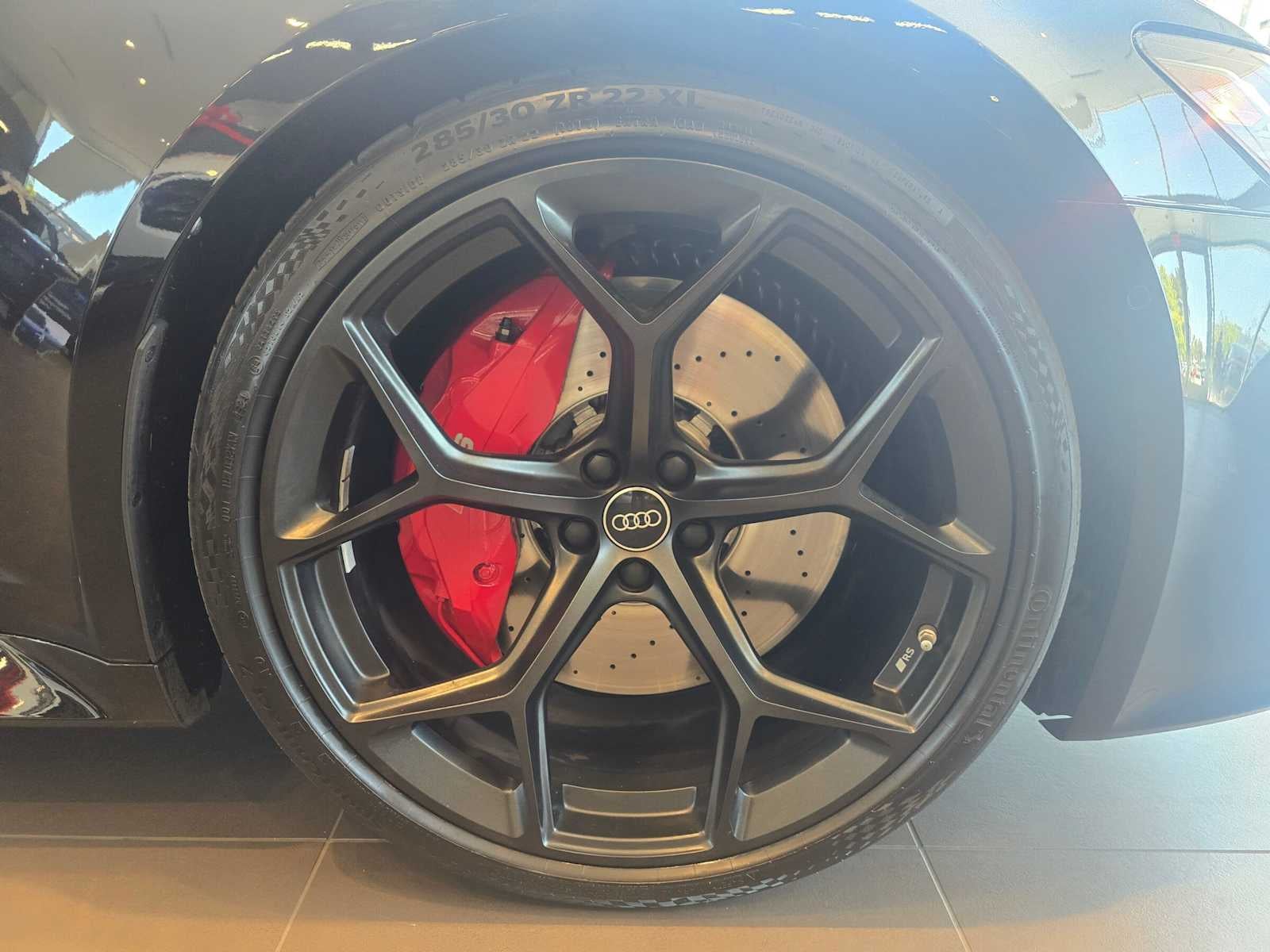 2025 Audi RS 6 Avant performance