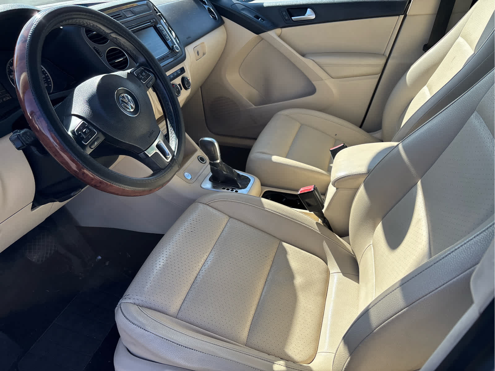 2015 Volkswagen Tiguan SE