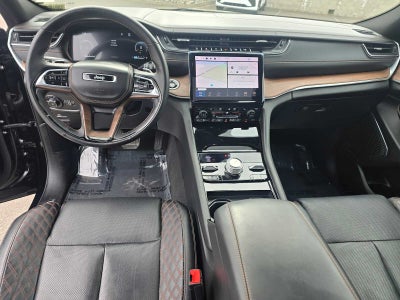 2023 Jeep Grand Cherokee Summit
