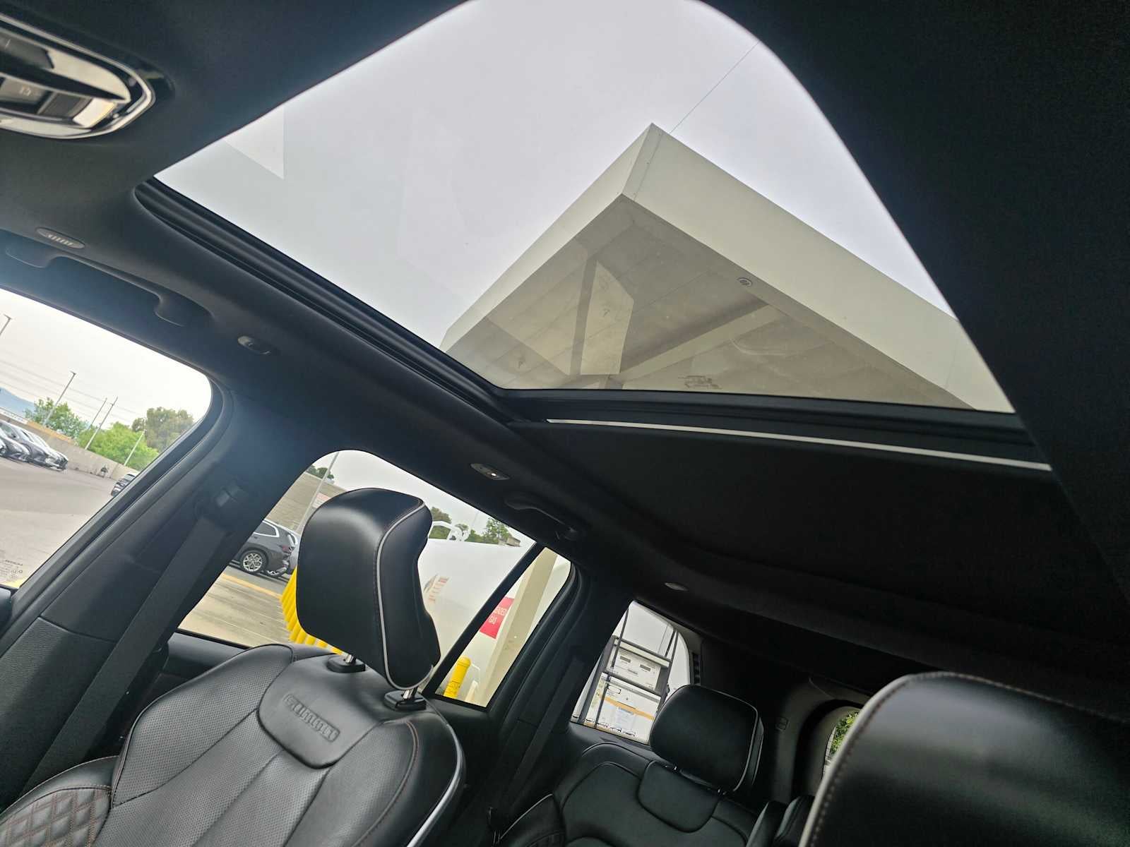 2023 Jeep Grand Cherokee Summit