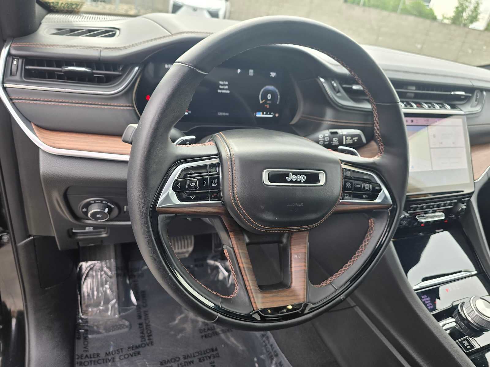 2023 Jeep Grand Cherokee Summit