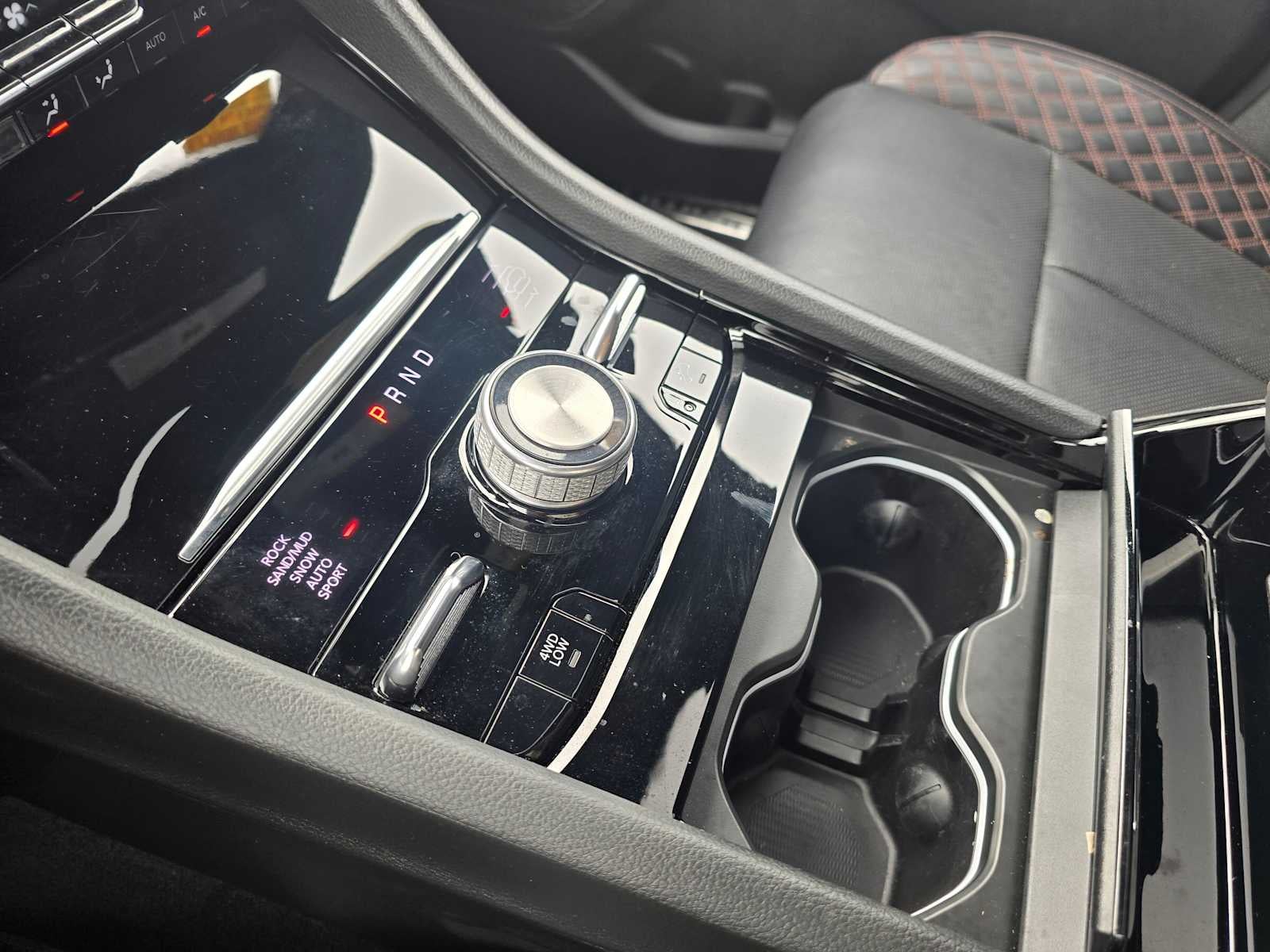 2023 Jeep Grand Cherokee Summit