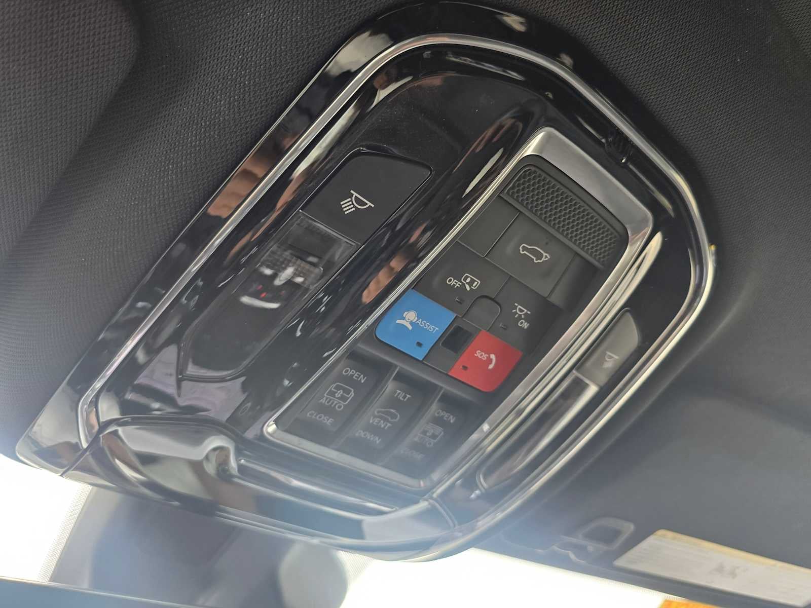 2023 Jeep Grand Cherokee Summit