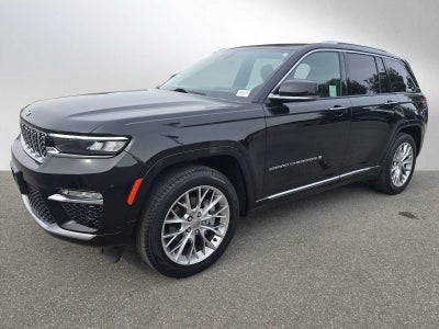 2023 Jeep Grand Cherokee Summit