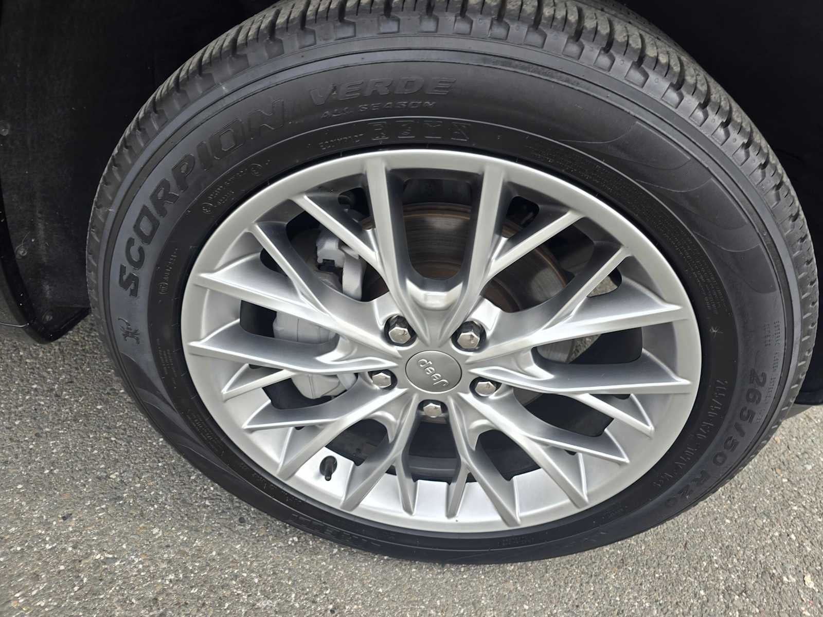 2023 Jeep Grand Cherokee Summit