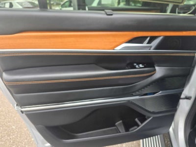 2024 Jeep Grand Wagoneer L Series III