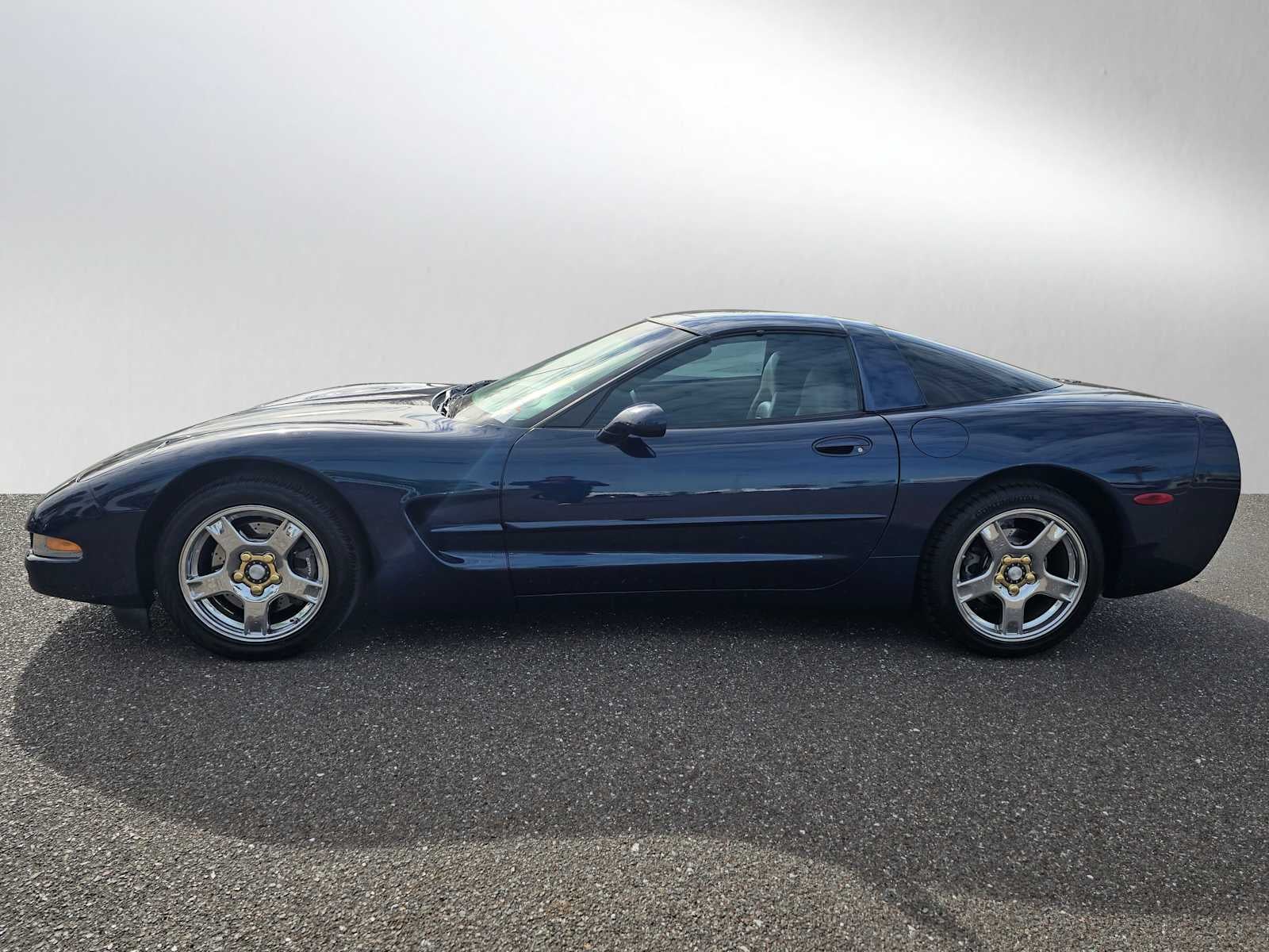1999 Chevrolet Corvette 2dr Cpe