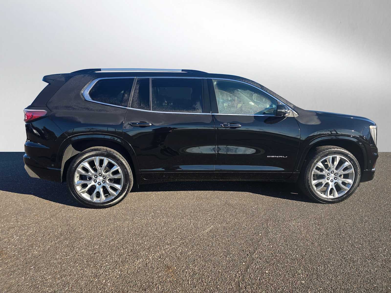 2024 GMC Acadia AWD Denali