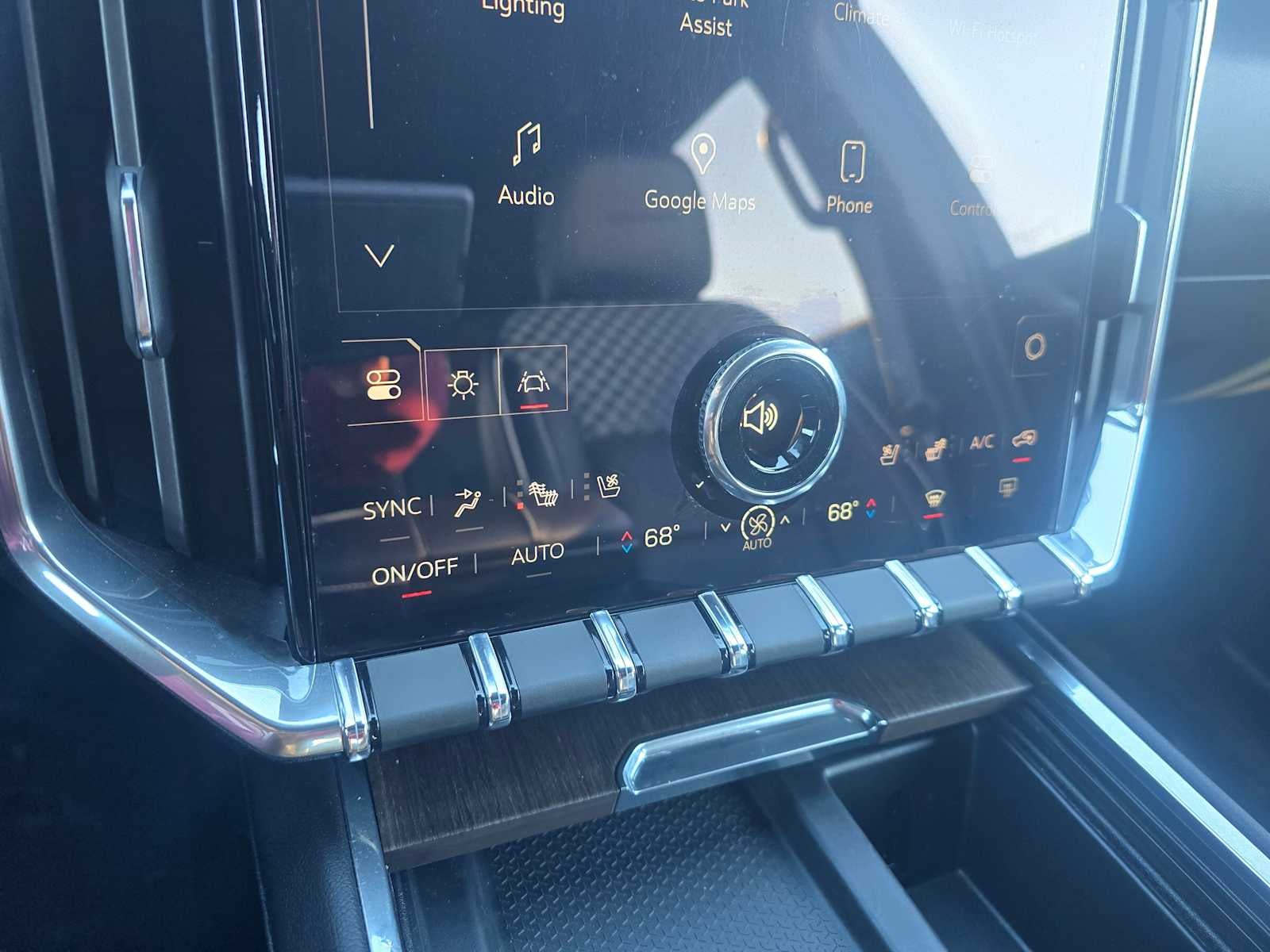 2024 GMC Acadia AWD Denali